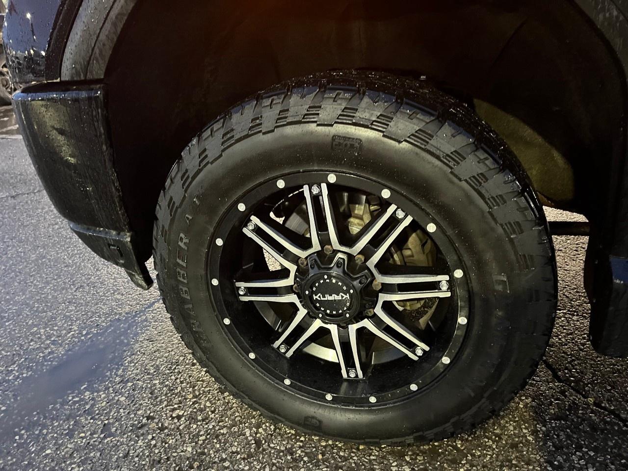 2021 GMC SIERRA 2500HD 4WD Crew Cab Standard Box Denali Photo2