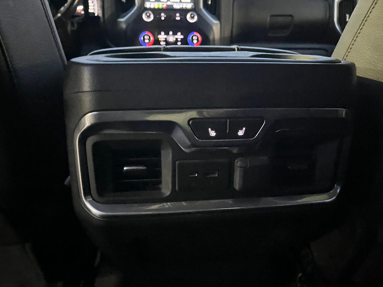 2021 GMC SIERRA 2500HD 4WD Crew Cab Standard Box Denali Photo