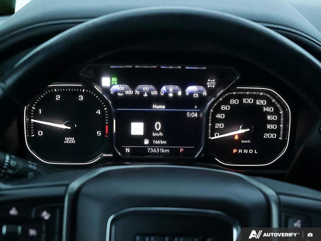 2021 GMC SIERRA 2500HD 4WD Crew Cab Standard Box Denali Photo