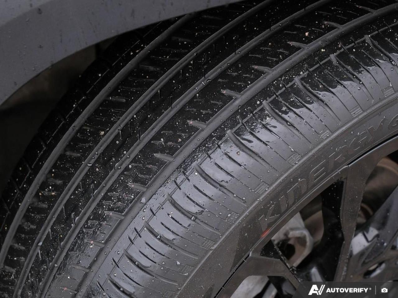 2023 GMC Terrain AWD SLE Photo