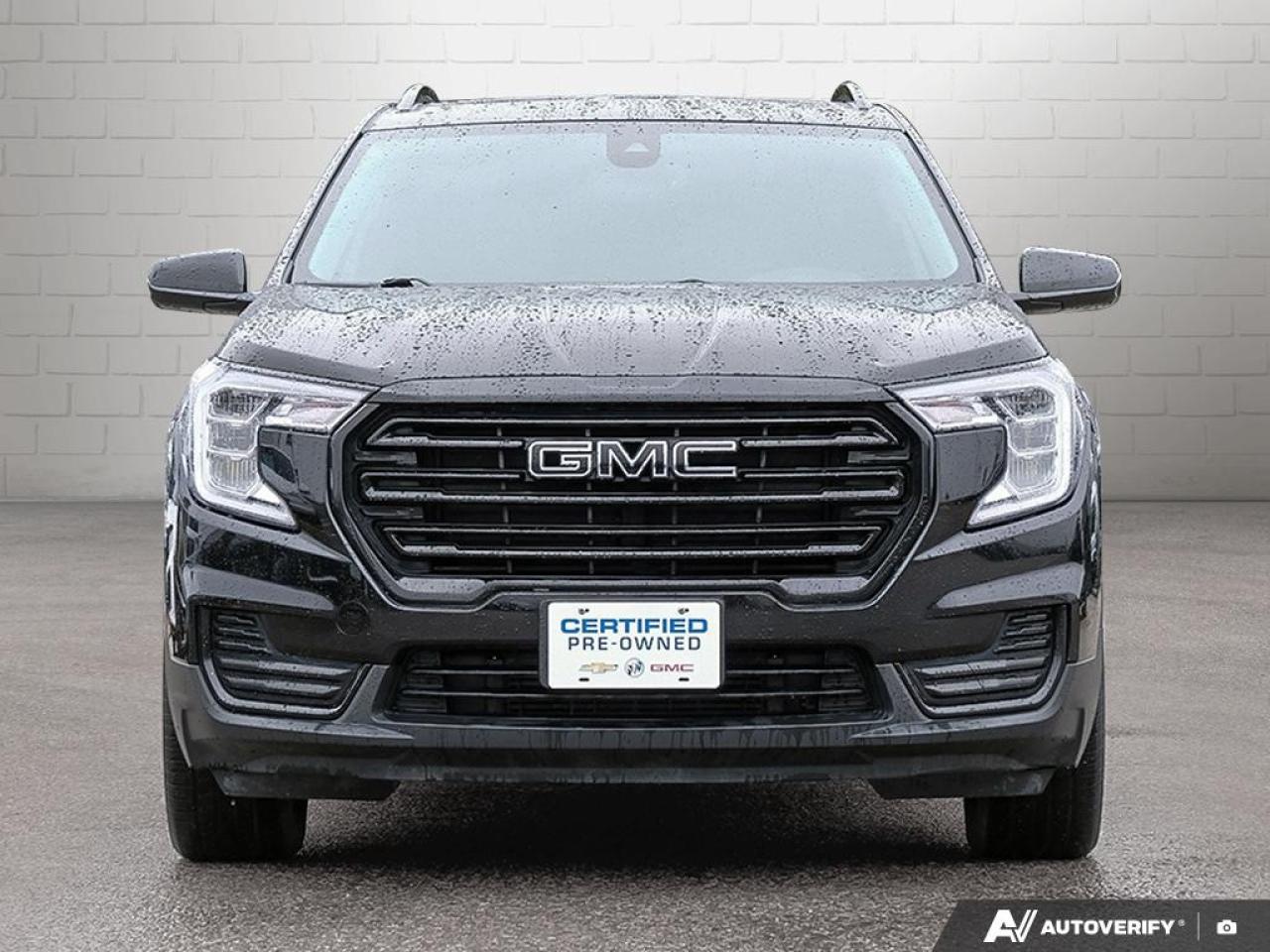 2023 GMC Terrain AWD SLE Photo