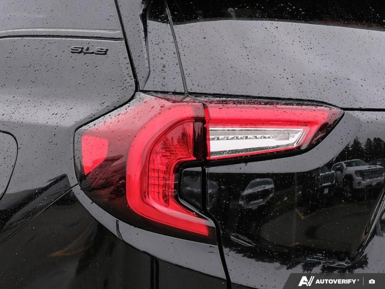 2023 GMC Terrain AWD SLE Photo