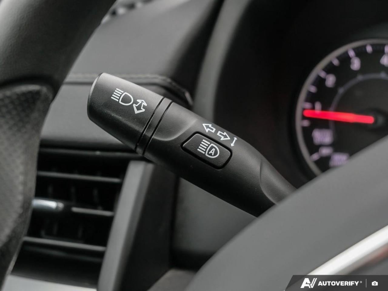 2023 GMC Terrain AWD SLE Photo