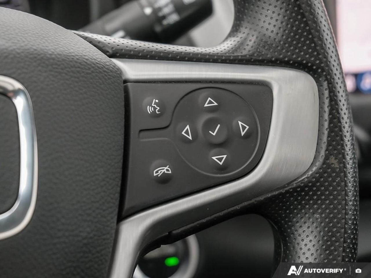 2023 GMC Terrain AWD SLE Photo