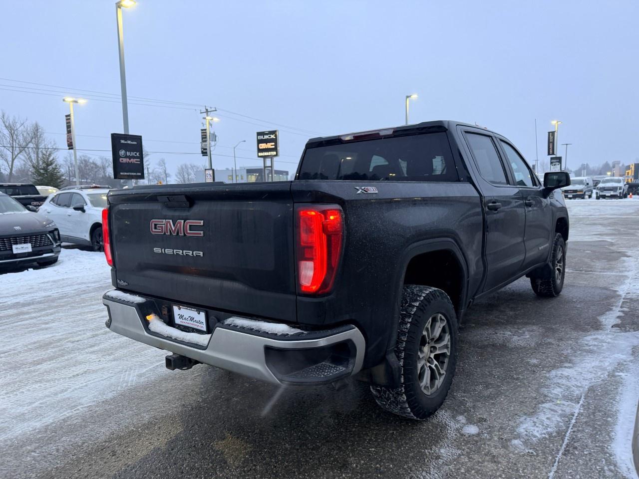 2022 GMC Sierra 1500 Limited Crew Cab Short Box 4-Wheel Drive Pro Photo