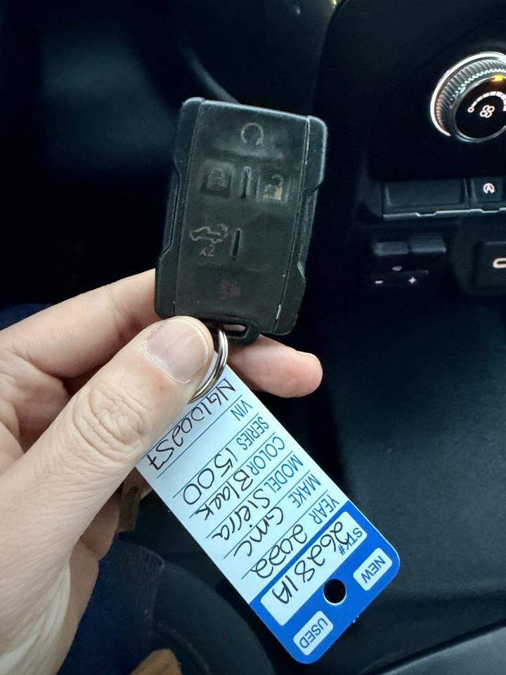 2022 GMC Sierra 1500 Limited Crew Cab Short Box 4-Wheel Drive Pro Photo