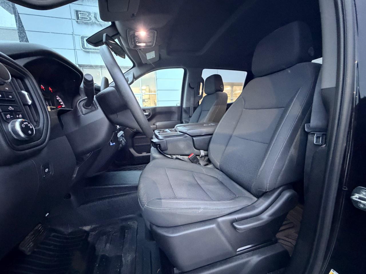 2022 GMC Sierra 1500 Limited Crew Cab Short Box 4-Wheel Drive Pro Photo