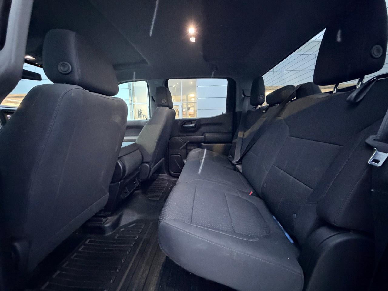 2022 GMC Sierra 1500 Limited Crew Cab Short Box 4-Wheel Drive Pro Photo