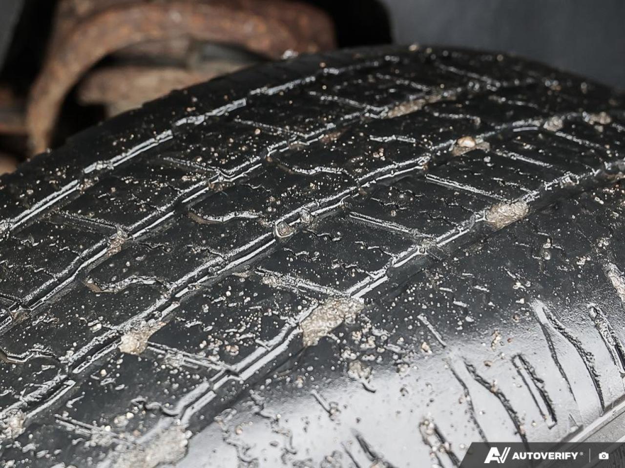 2009 GMC Sierra 1500 4WD CREW CAB SHORT BOX SLT Photo