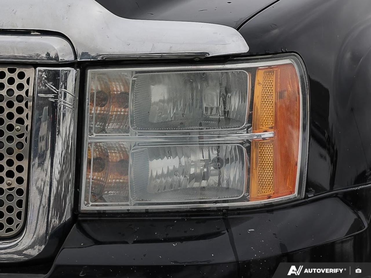 2009 GMC Sierra 1500 4WD CREW CAB SHORT BOX SLT Photo