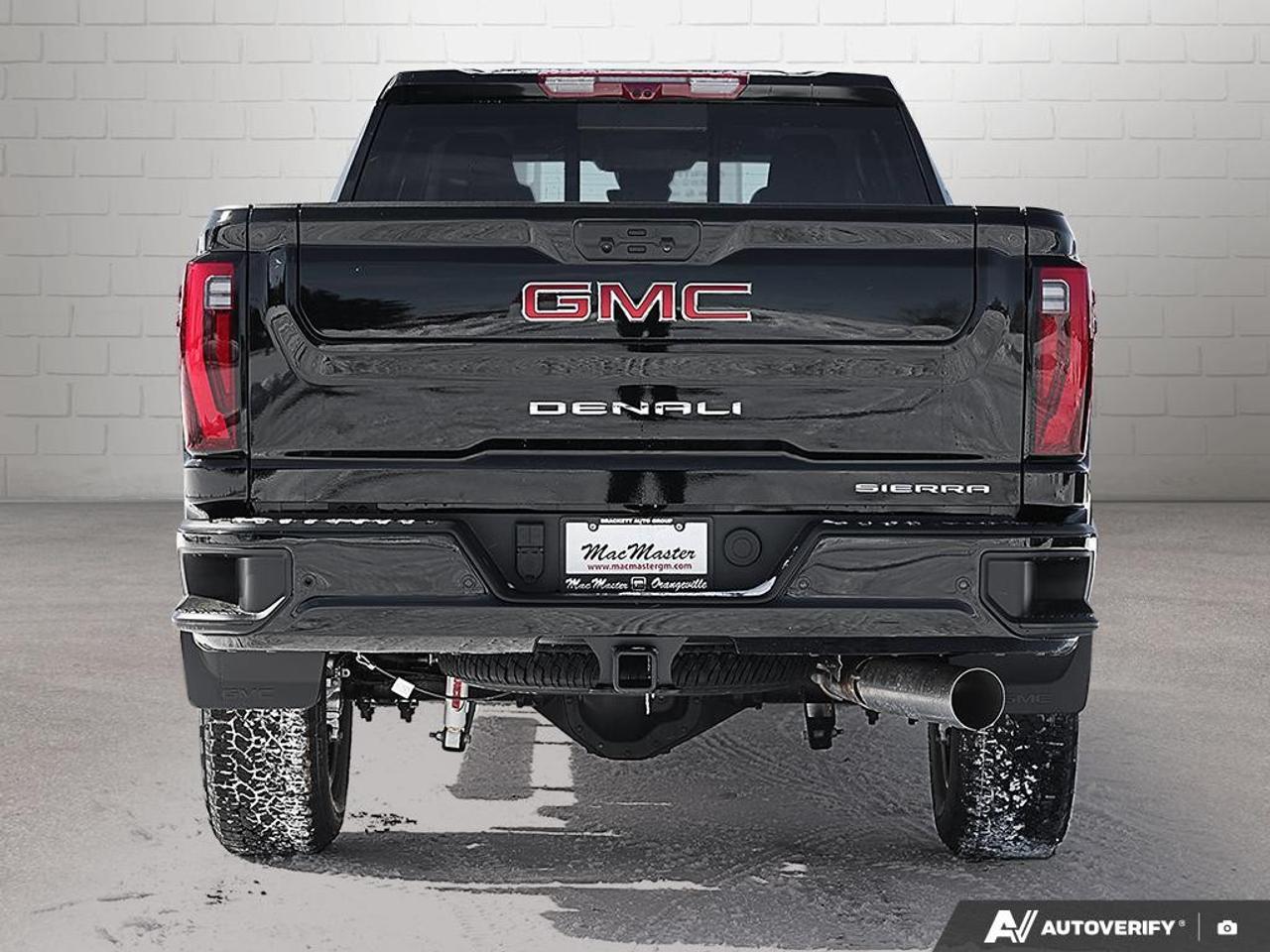 2026 GMC SIERRA 2500HD Crew Cab Standard Box 4-Wheel Drive Denali Photo