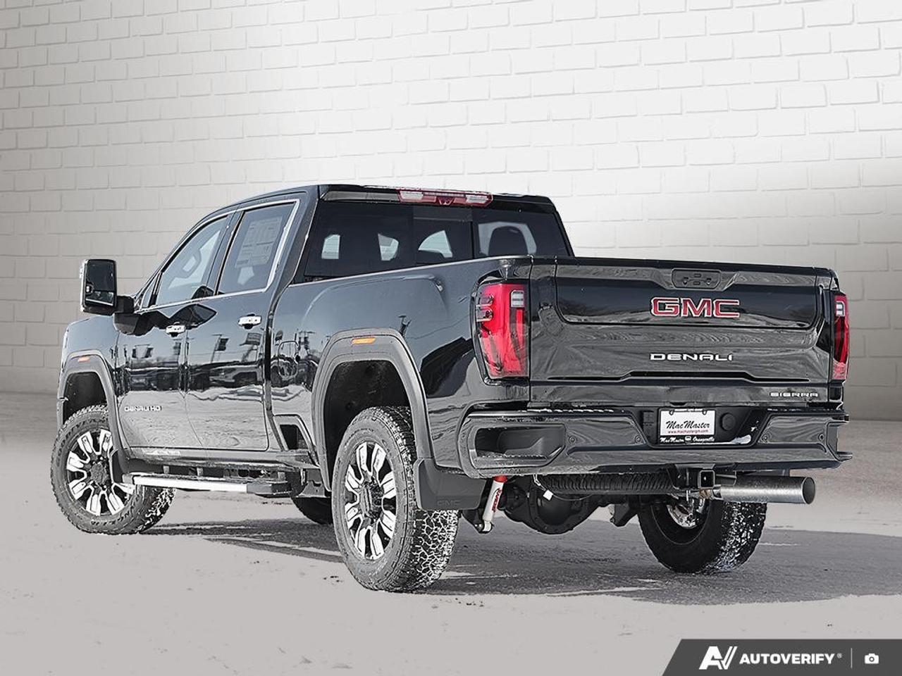 2026 GMC SIERRA 2500HD Crew Cab Standard Box 4-Wheel Drive Denali Photo