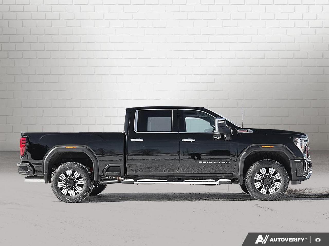 2026 GMC SIERRA 2500HD Crew Cab Standard Box 4-Wheel Drive Denali Photo