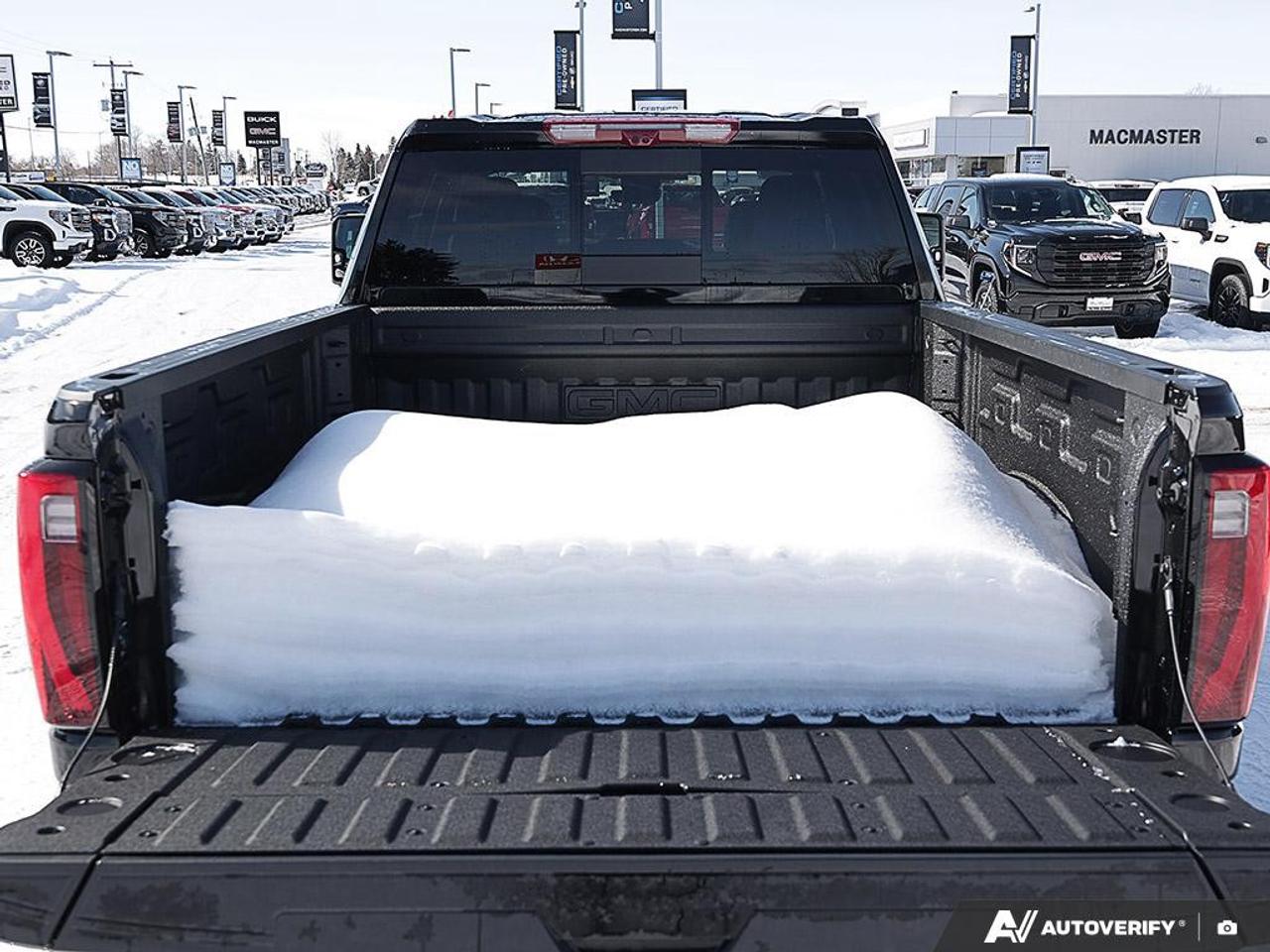 2026 GMC SIERRA 2500HD Crew Cab Standard Box 4-Wheel Drive Denali Photo