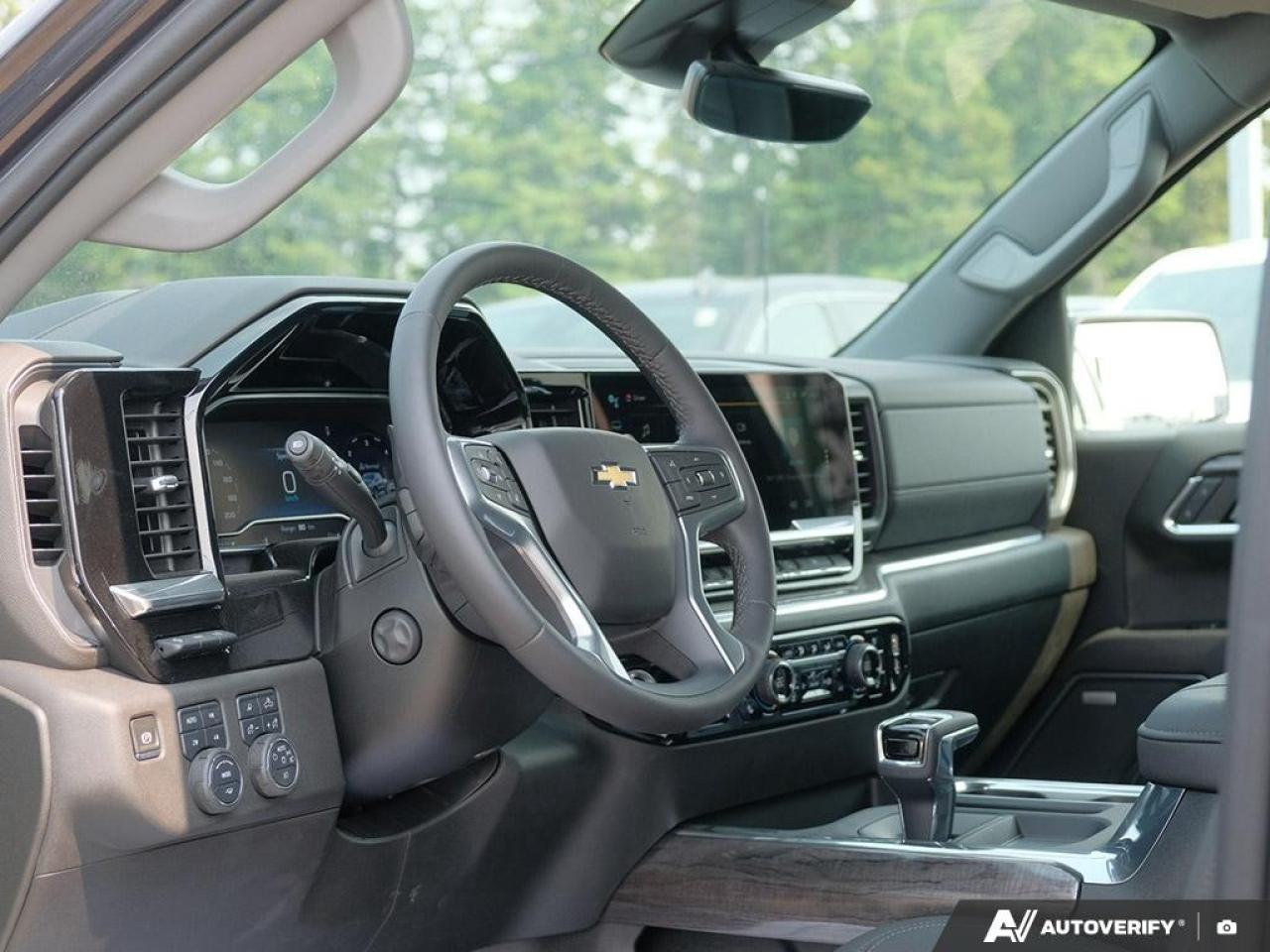 2023 Chevrolet Silverado 1500 Crew Cab Standard Box 4-Wheel Drive LTZ Photo