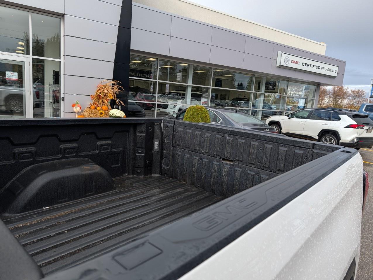 2025 GMC Sierra 1500 Crew Cab Short Box 4-Wheel Drive Denali Photo