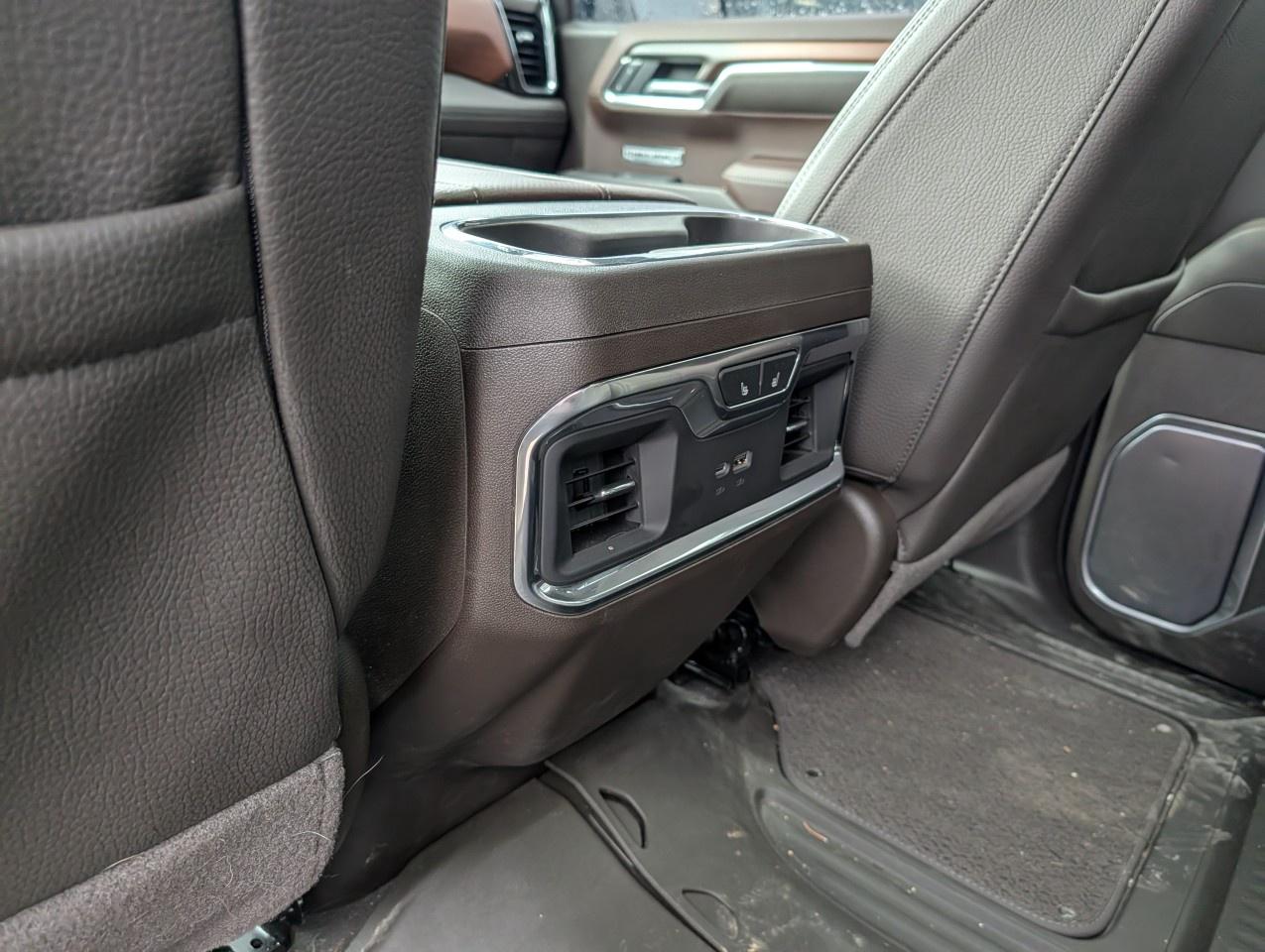 2025 GMC Sierra 1500 Crew Cab Short Box 4-Wheel Drive Denali Photo