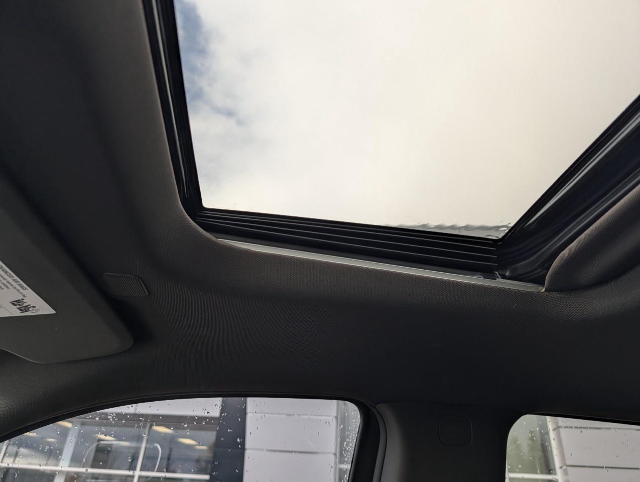 2025 GMC Sierra 1500 Crew Cab Short Box 4-Wheel Drive Denali Photo