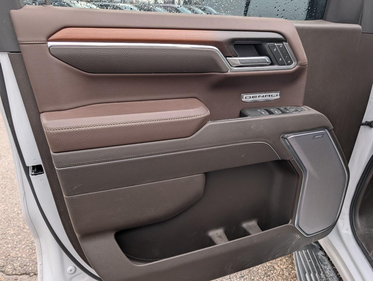 2025 GMC Sierra 1500 Crew Cab Short Box 4-Wheel Drive Denali Photo