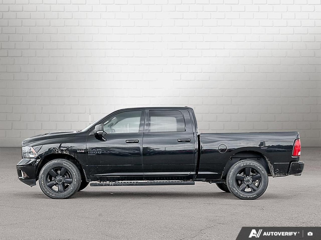 2022 RAM 1500 Classic SLT 4X4 CREW CAB 6'4" BOX Photo