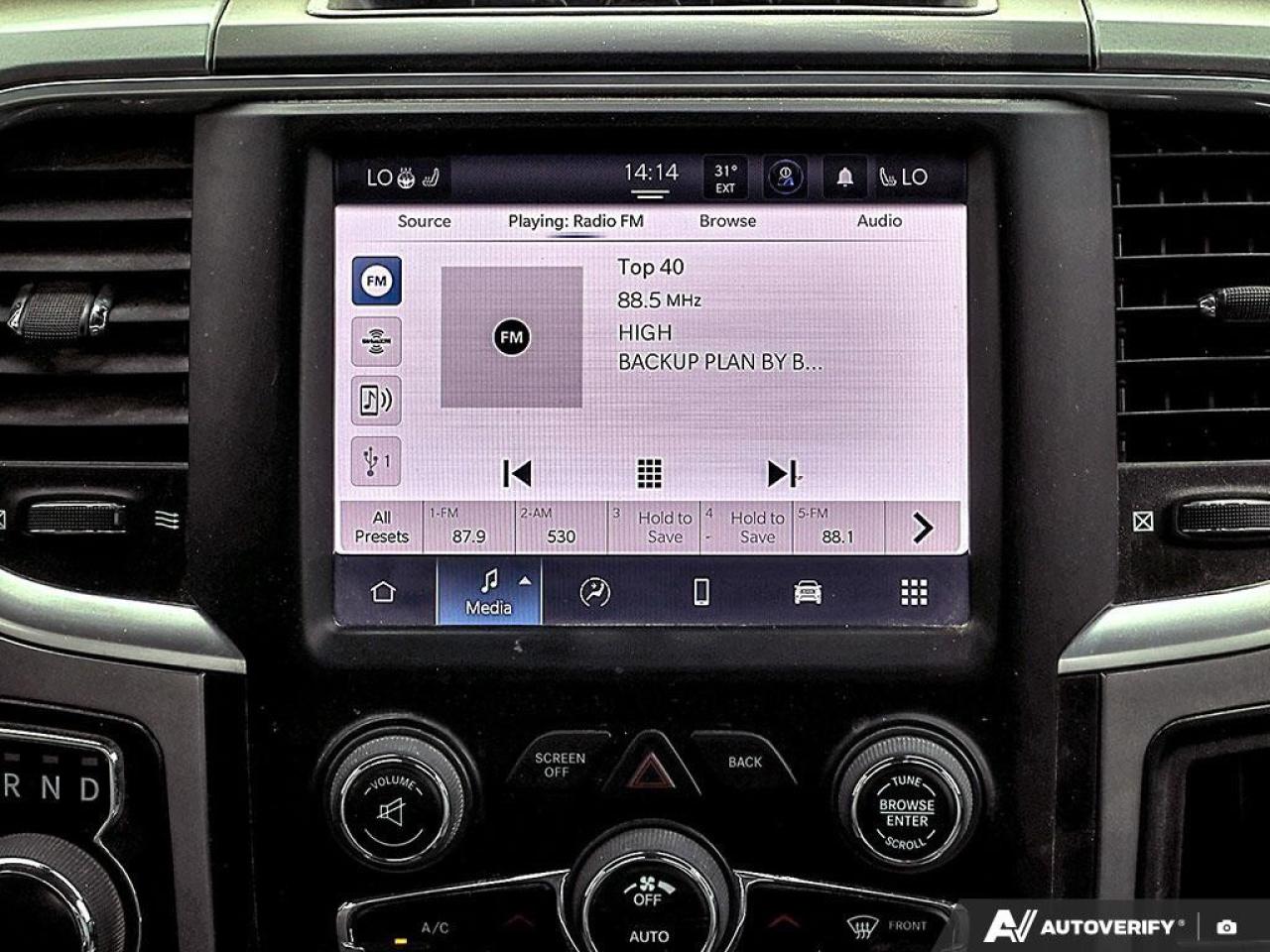 2022 RAM 1500 Classic SLT 4X4 CREW CAB 6'4" BOX Photo