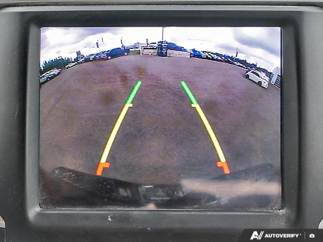 2022 RAM 1500 Classic SLT 4X4 CREW CAB 6'4" BOX Photo