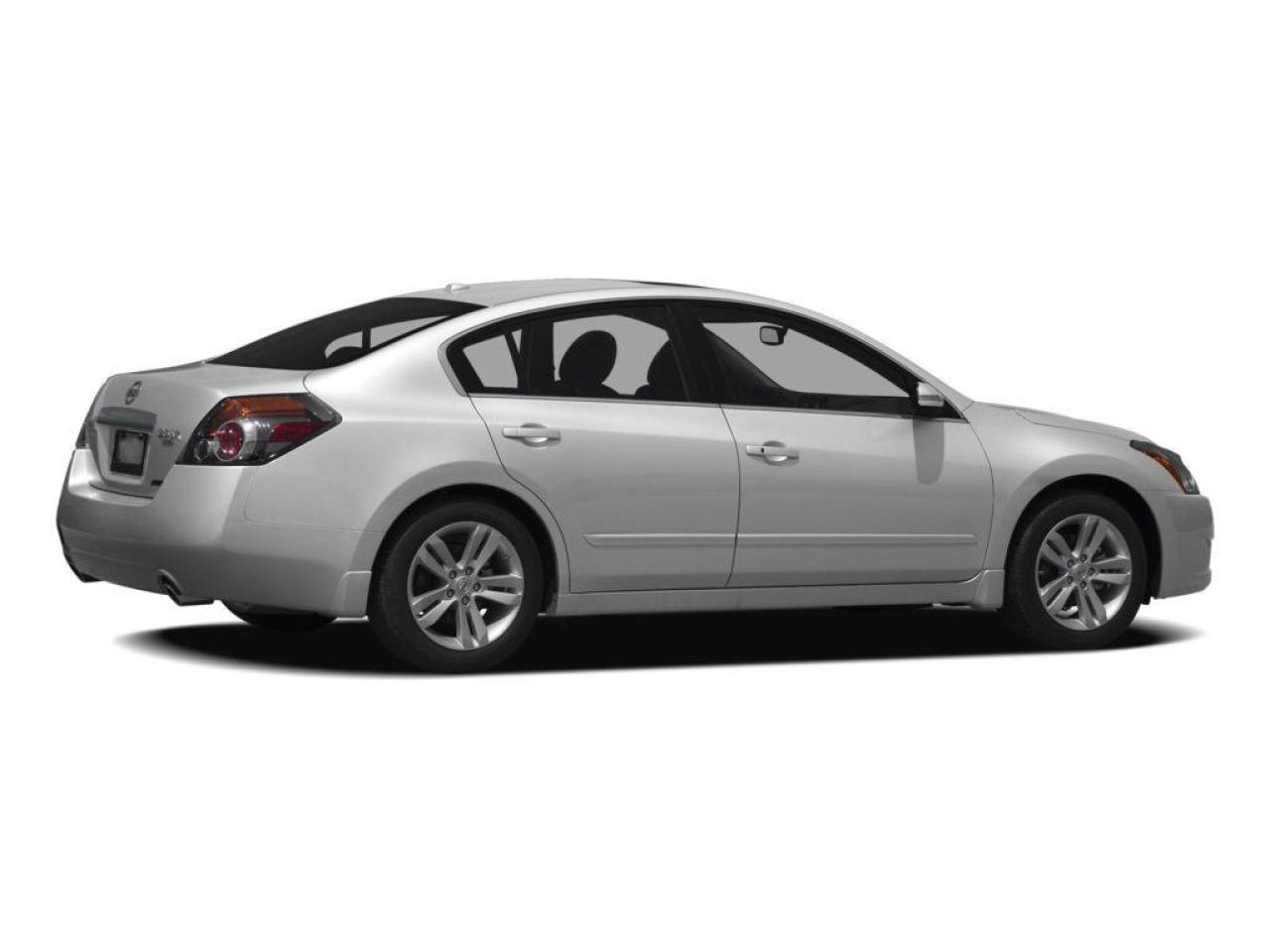 2012 Nissan Altima 2.5 S (M6) 4dr Sedan Photo0