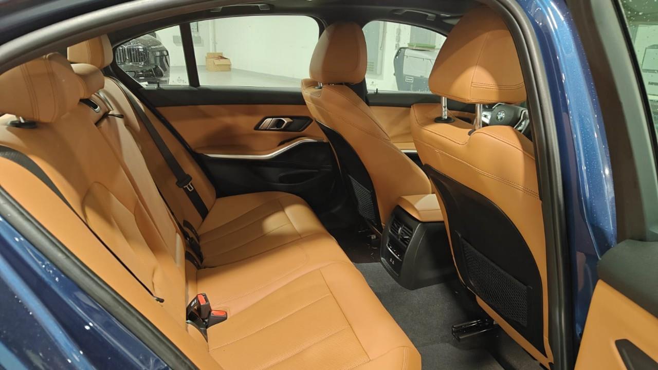 2023 BMW 330 i xDrive 4dr All-Wheel Drive Sedan Photo