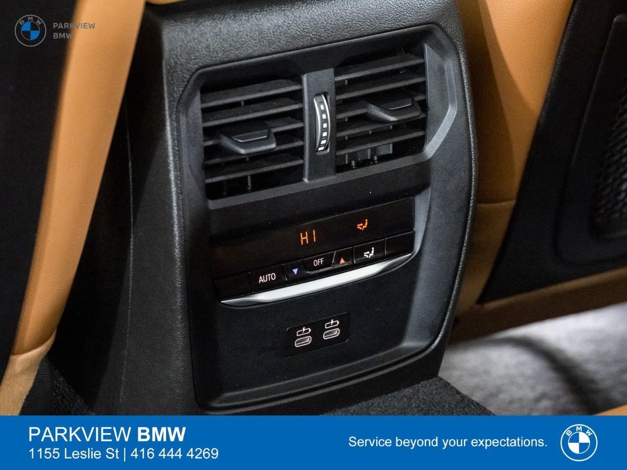 2023 BMW 330 i xDrive 4dr All-Wheel Drive Sedan Photo