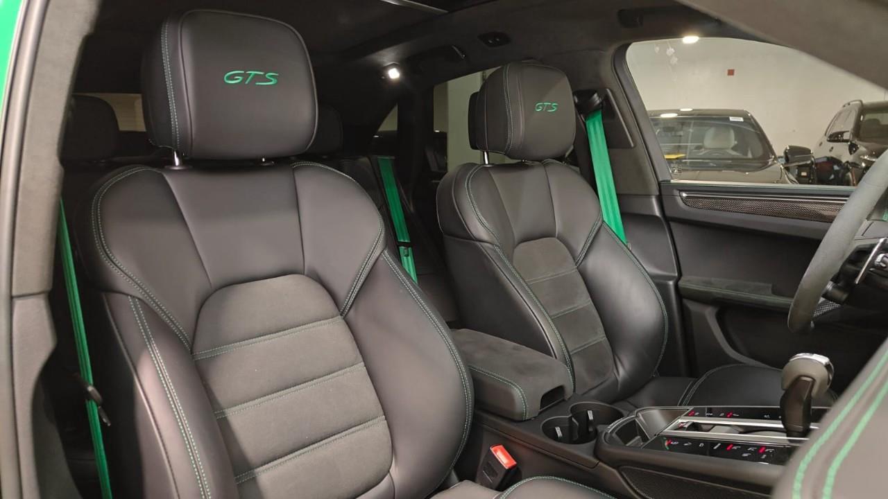 2025 Porsche Macan GTS 4dr All-Wheel Drive Photo
