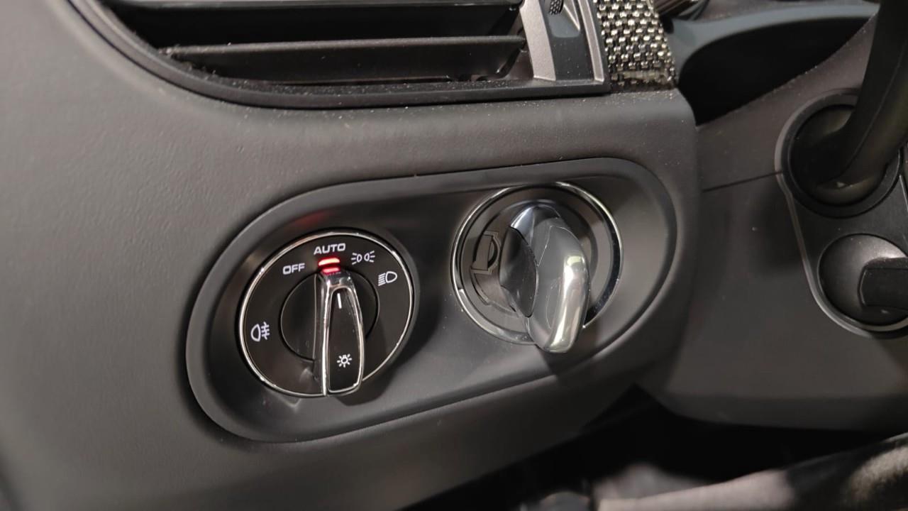 2025 Porsche Macan GTS 4dr All-Wheel Drive Photo