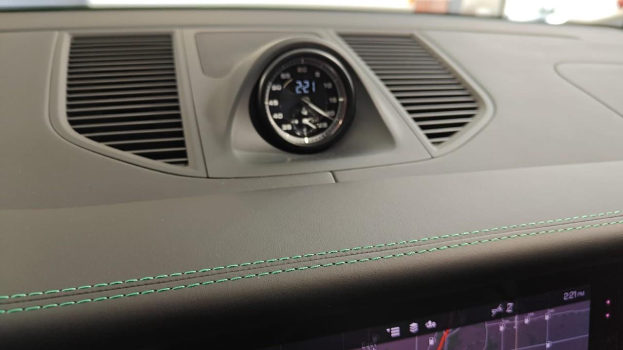 2025 Porsche Macan GTS 4dr All-Wheel Drive Photo