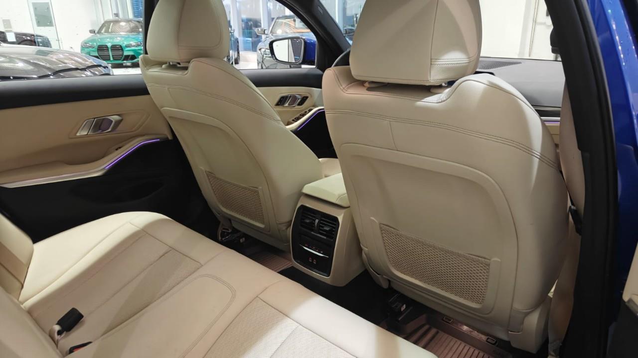 2022 BMW 330 i xDrive 4dr All-Wheel Drive Sedan Photo