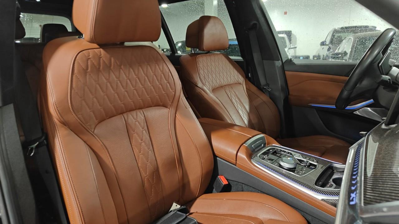 2024 BMW X7 xDrive40i 4dr All-Wheel Drive Sports Activity Vehicle Photo