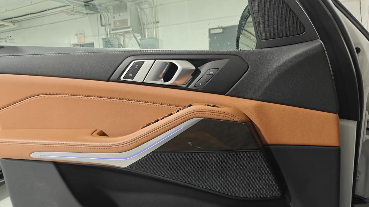 2022 BMW X5 xDrive40i 4dr All-Wheel Drive Sports Activity Vehicle Photo