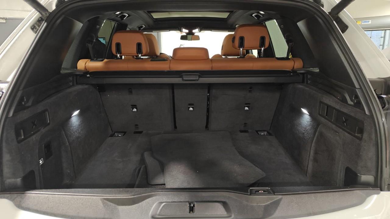 2022 BMW X5 xDrive40i 4dr All-Wheel Drive Sports Activity Vehicle Photo