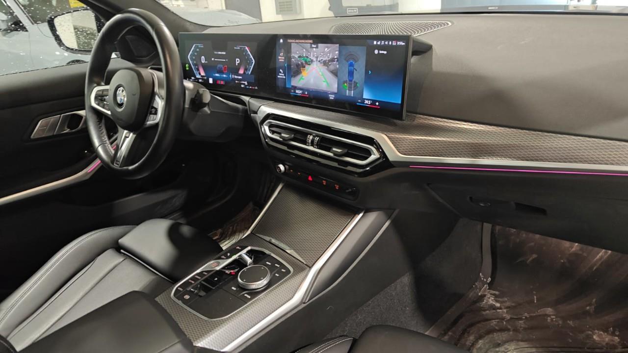 2024 BMW 330 i xDrive 4dr All-Wheel Drive Sedan Photo