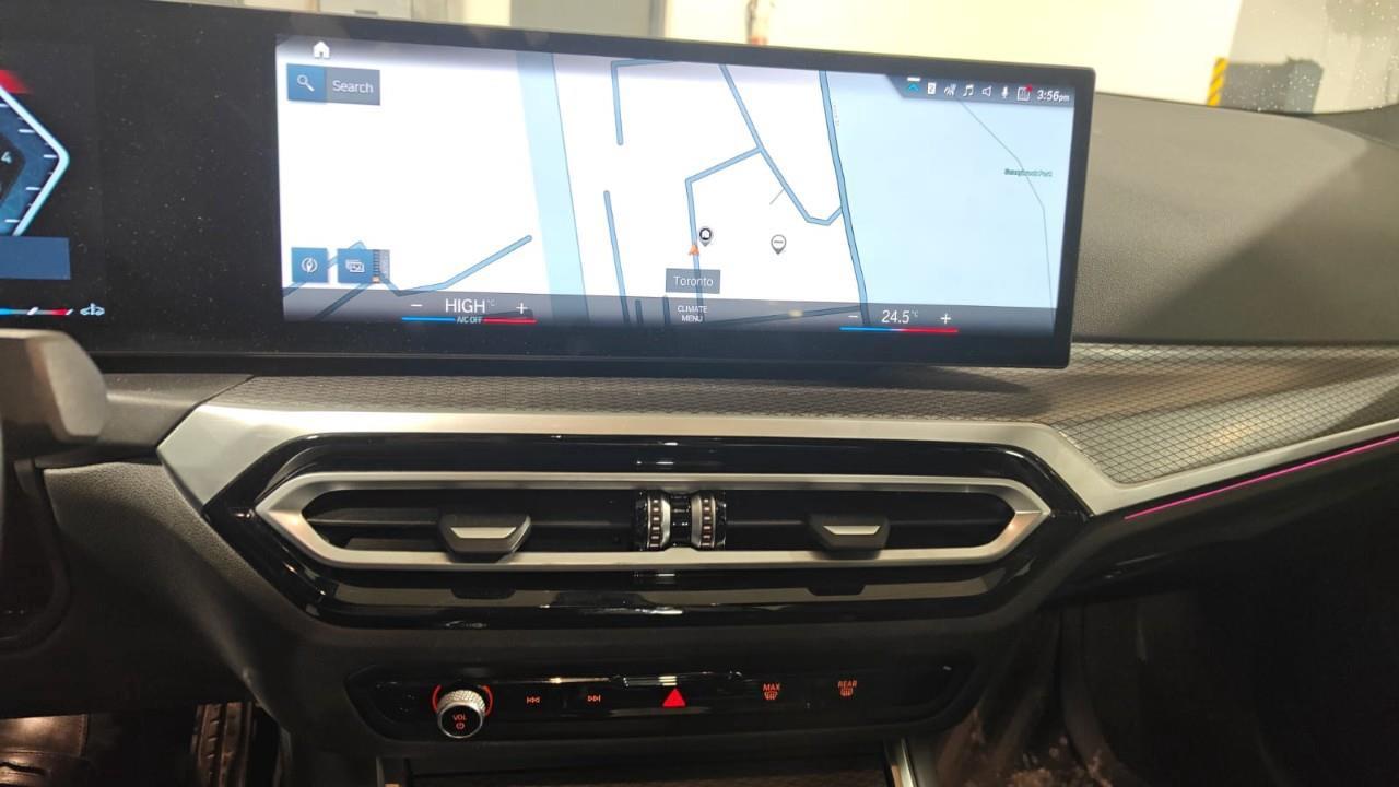 2024 BMW 330 i xDrive 4dr All-Wheel Drive Sedan Photo