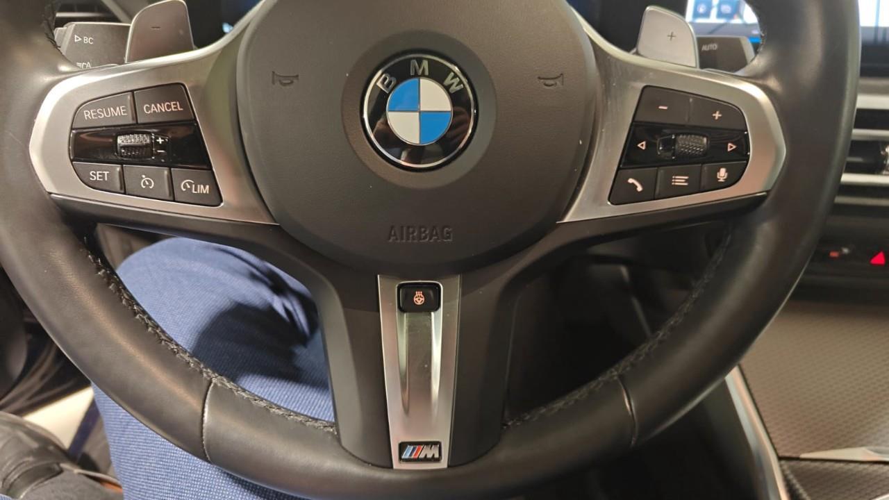 2024 BMW 330 i xDrive 4dr All-Wheel Drive Sedan Photo