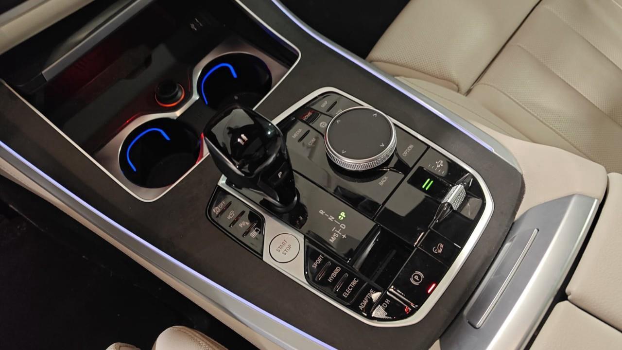 2022 BMW X5 PHEV xDrive45e 4dr All-Wheel Drive Sports Activity Vehicle Photo