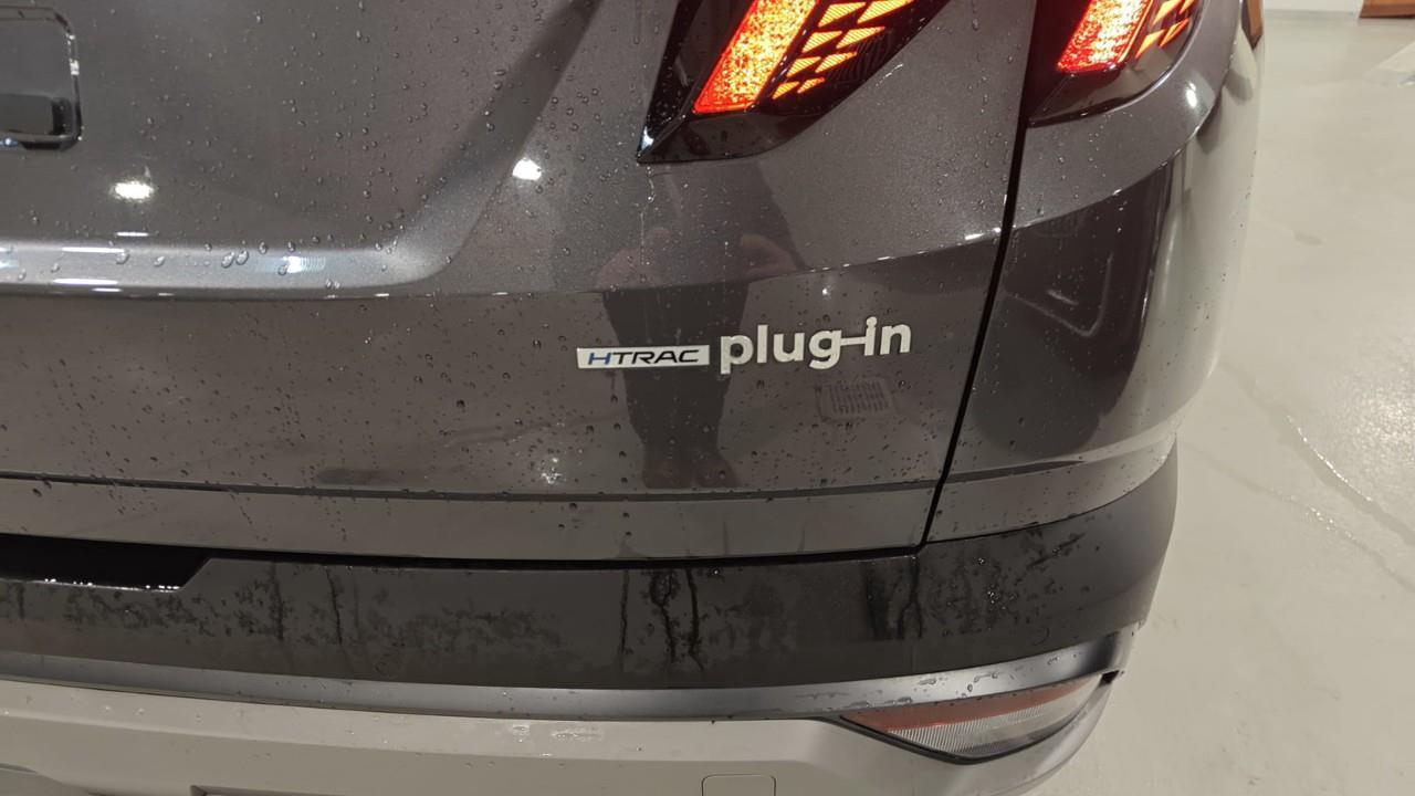2025 Hyundai Tucson Plug-In Hybrid Ultimate 4dr All-Wheel Drive Photo