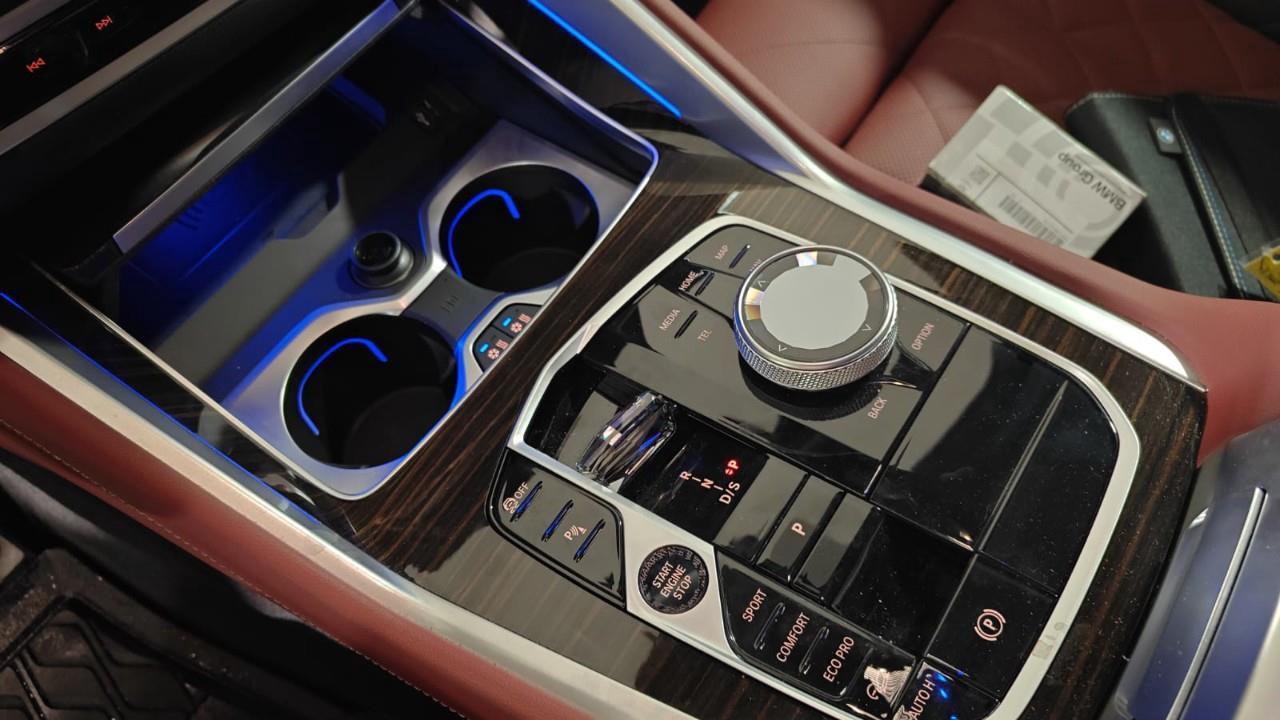 2024 BMW X6 xDrive40i 4dr All-Wheel Drive Sports Activity Coupe Photo