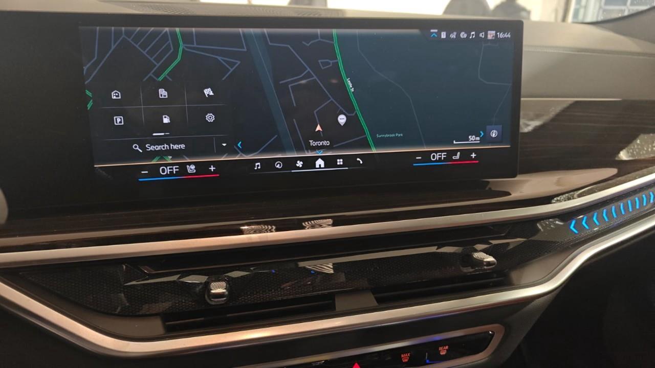 2024 BMW X6 xDrive40i 4dr All-Wheel Drive Sports Activity Coupe Photo