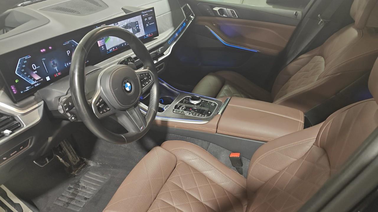 2024 BMW X7 xDrive40i 4dr All-Wheel Drive Sports Activity Vehicle Photo