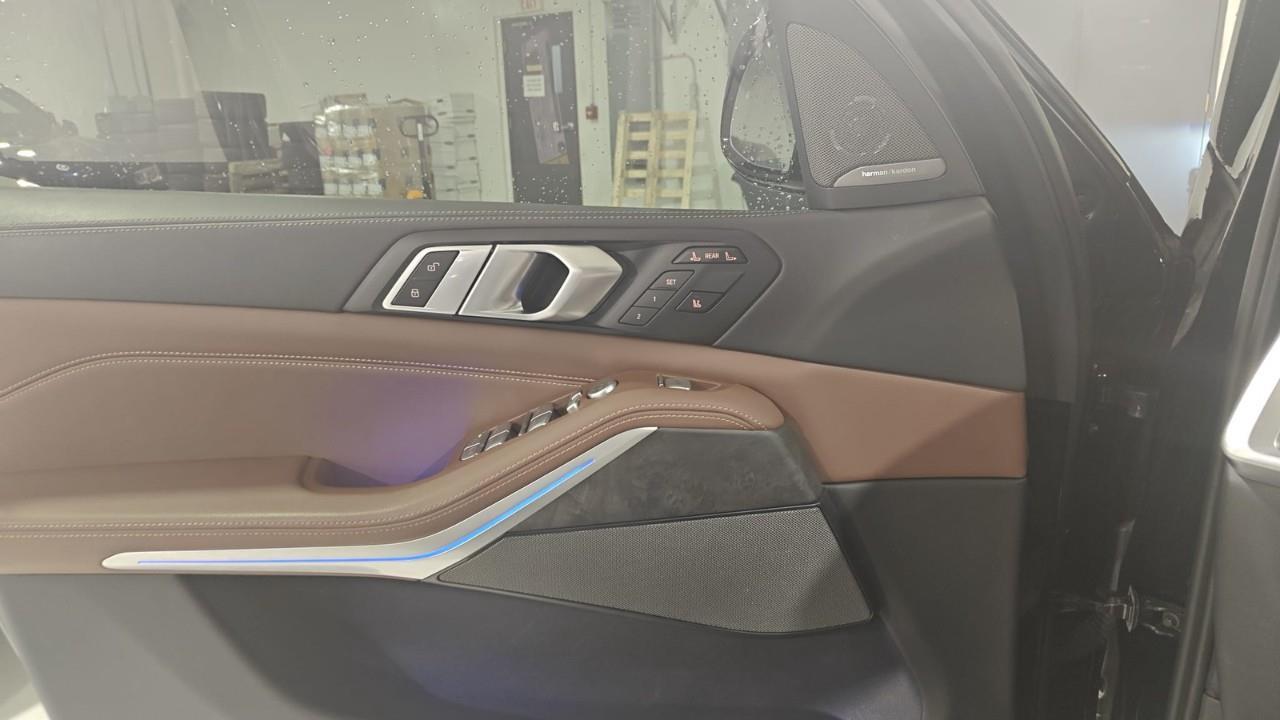 2024 BMW X7 xDrive40i 4dr All-Wheel Drive Sports Activity Vehicle Photo