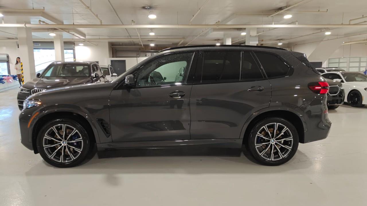 2024 BMW X5 xDrive40i 4dr All-Wheel Drive Sports Activity Vehicle Photo4