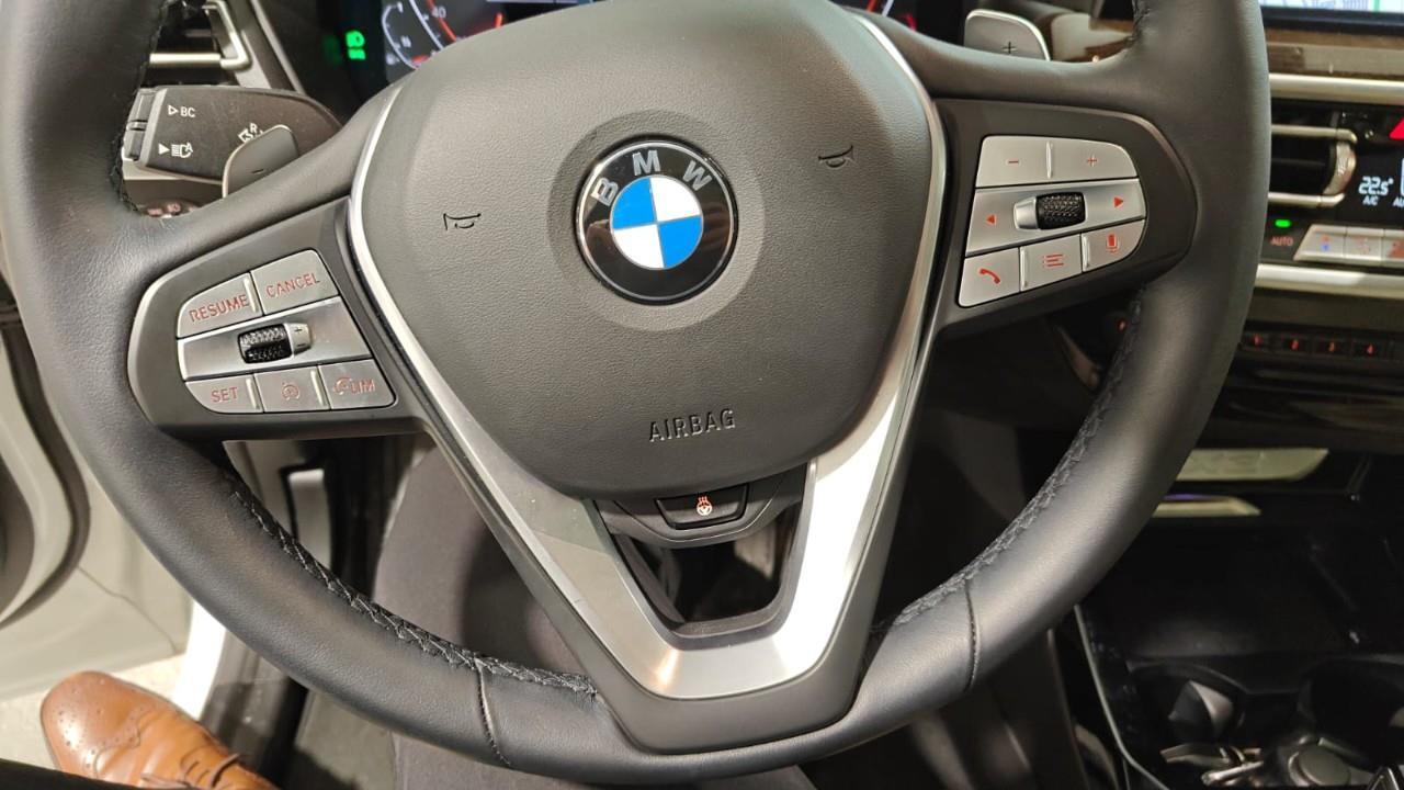 2017 BMW 540 i xDrive 4dr All-Wheel Drive Sedan Photo