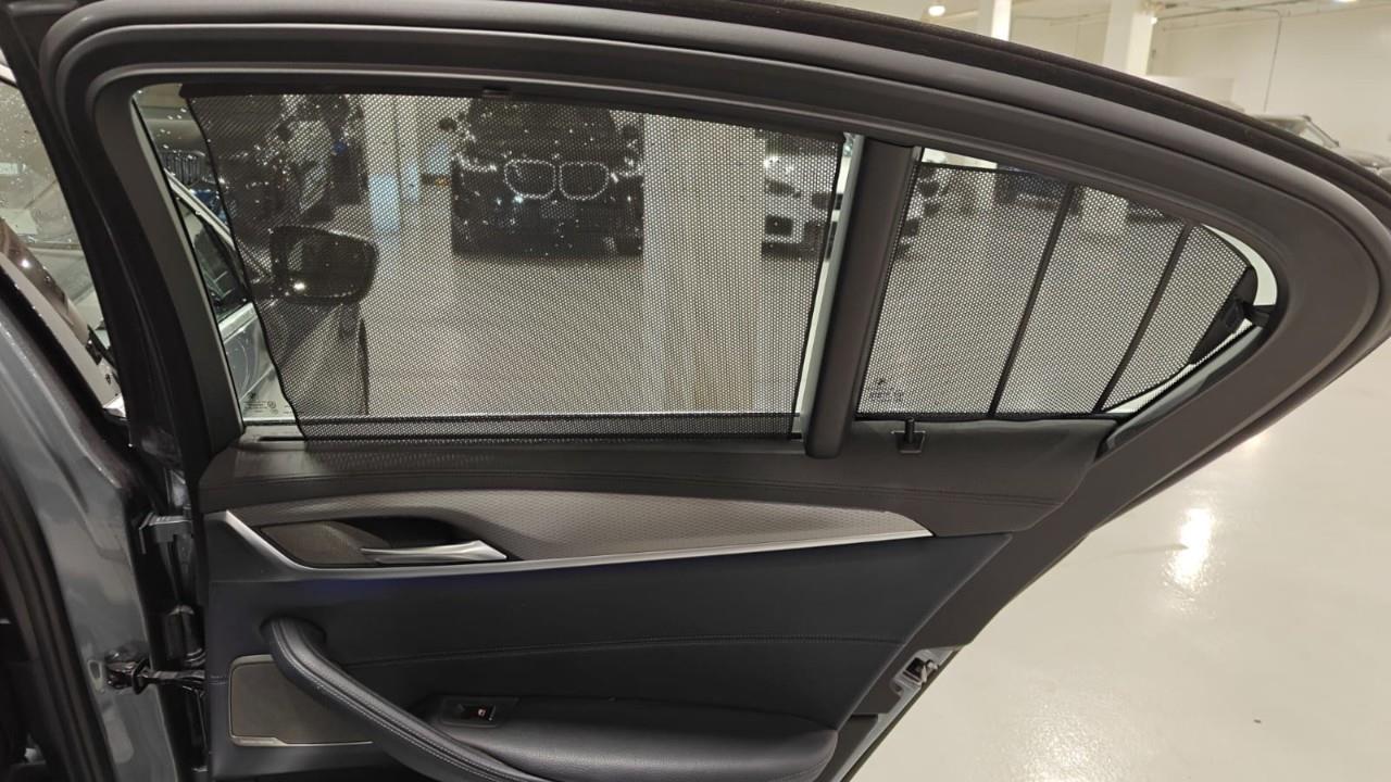 2017 BMW 540 i xDrive 4dr All-Wheel Drive Sedan Photo