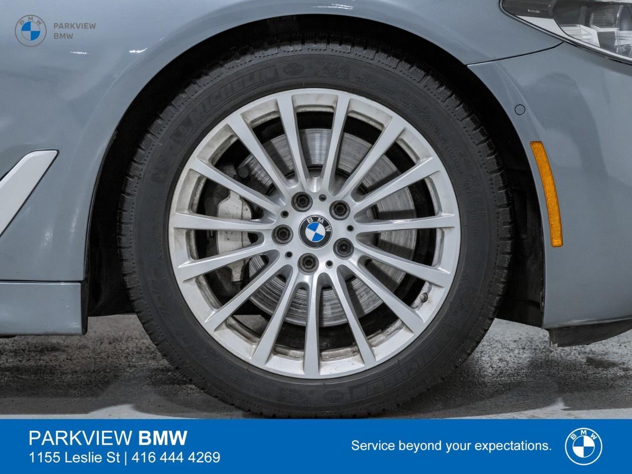 2017 BMW 540 i xDrive 4dr All-Wheel Drive Sedan Photo4