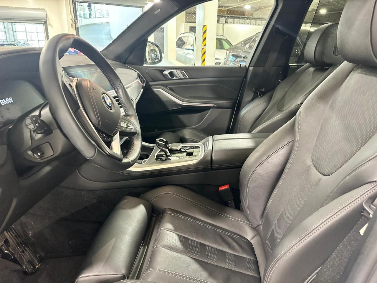 2022 BMW X5 xDrive40i 4dr All-Wheel Drive Sports Activity Vehicle Photo